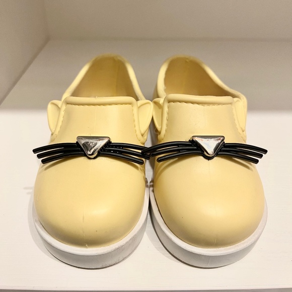 Mini Melissa Kitty cat shoes 6T - Picture 1 of 3